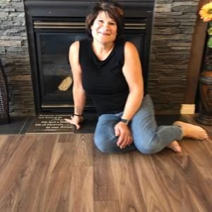 Meet your Posher, Angie